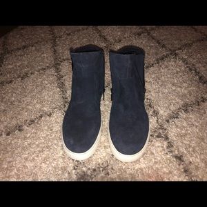 Kenneth Cole High Top Sneakers